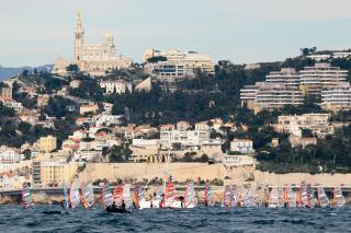 Conditions idéales pour la ligue de planche à voile