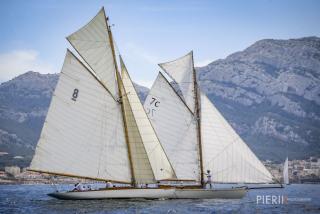 Des licenciés YCPR ont hissé les "Voiles du Vieux Port" ce week end