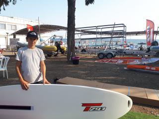 Direction Chypre pour Elemiah Richard - Planche à voile