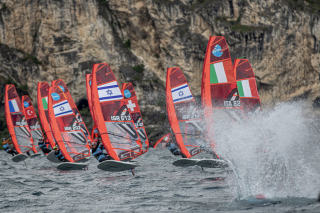 Expérience italienne pour les Windfoilers - Windfoil