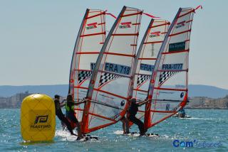 Hold-up du YCPR en Minimes à l'interligue Windsurf glisse ! Et résultats de l'interligue d'Optimist