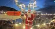 Chantons tous en coeur : Petit papa Noël, quand tu descendras...de ton bateau !