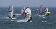 Lise VIDAL empoche ses deux premières victoires dans une finale de slalom du PWA World Tour Windsurf