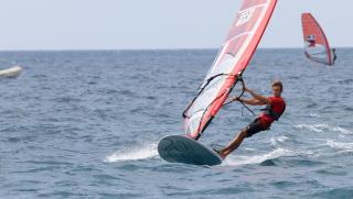 Martin Olmeta en bronze au championnat du monde Jeunes de planche à voile olympique !