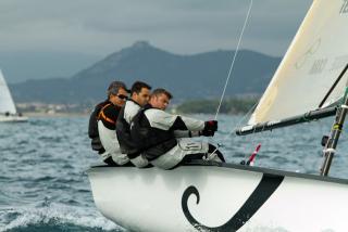 Novembre à Hyères : 2ème place pour le Longtze d'Abignoli